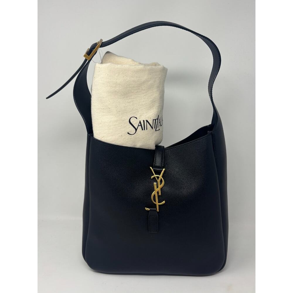 Saint Laurent Le 5 A 7 Small Shoulder Bag in Smooth Supple Leather Black Hobo
